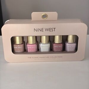 ✨🌿Nine West The Iconic Manicure Collection – 5-Piece Gel-Like Nail Set